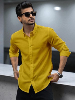 Yanthi Trend Men Solid Casual Yellow Shirt