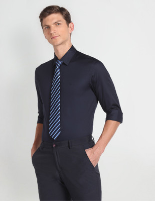 Arrow Newyork Men Solid Casual Blue Shirt