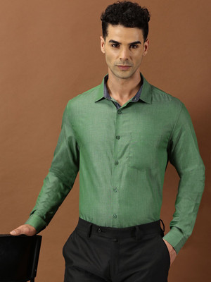 INVICTUS Men Checkered Formal Green Shirt