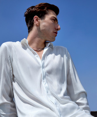 CAMPUS SUTRA Men Striped Casual White Shirt