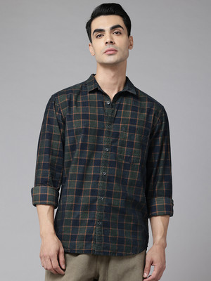 Sand Dunes Men Checkered Casual Dark Green Shirt
