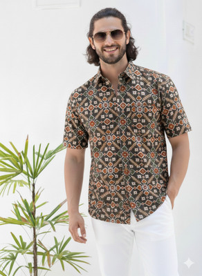 Magic Looks Men Printed Casual Black Shirt