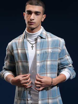 HIGHLANDER Men Checkered Casual Blue Shirt