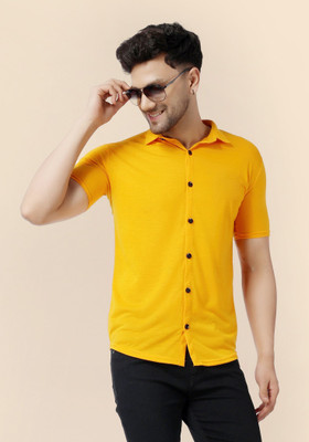 GEUM Men Solid Casual Yellow Shirt