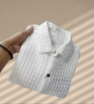 Sainal Enterprises Men Solid, Self Design Casual White Shirt
