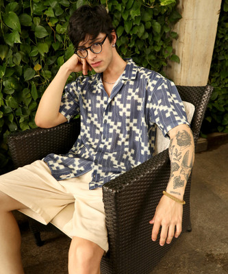 CAMPUS SUTRA Men Solid Casual Blue, Beige Shirt
