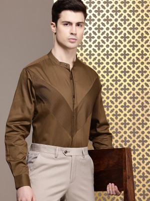 House of Pataudi Men Solid Party Brown Shirt