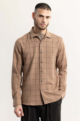 Snitch Men Checkered Casual Brown Shirt