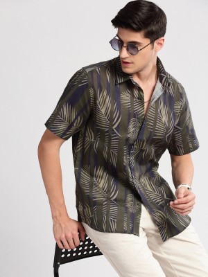 Showoff Men Printed Casual Green Shirt