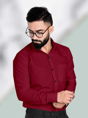 Typetron Fashion Men Solid Formal Maroon Shirt