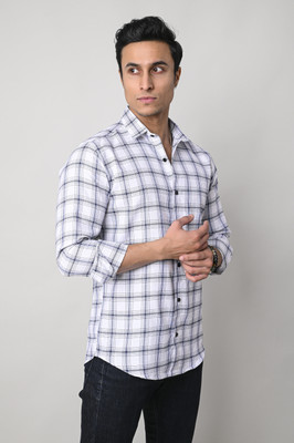 Tanip Men Checkered Casual White Shirt