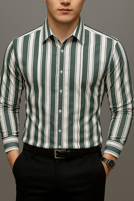 Lovingvibe Creation Men Striped Casual Green Shirt