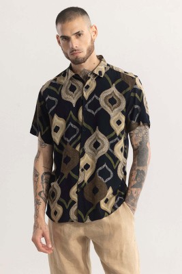 Snitch Men Printed Casual Black Shirt