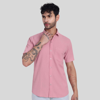 GarmentGlobes Men Solid Casual Pink Shirt
