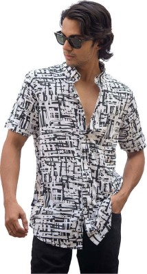 Le Milieu Men Printed Casual Black, White Shirt