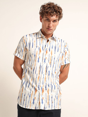 WHISQ Men Printed Casual White Shirt