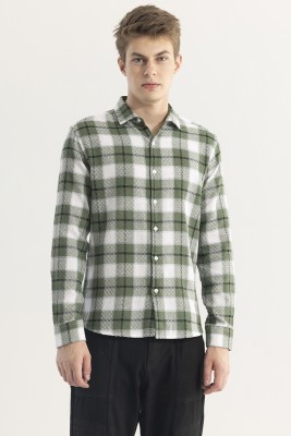 Snitch Men Checkered Casual Green Shirt