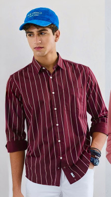 RODEIZ Men Striped Casual Maroon Shirt