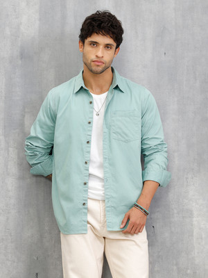 WROGN Men Solid Casual Green Shirt