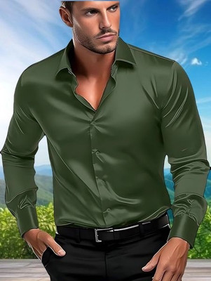 BS Enterprise Men Solid Casual Green Shirt