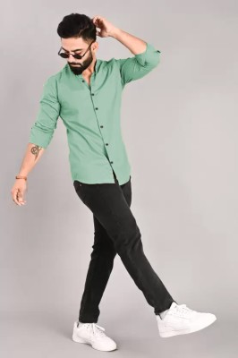 SHIRTZONE Men Solid Casual Green Shirt