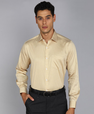 VAN HEUSEN Men Printed Formal Brown Shirt