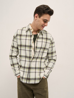 THE BEAR HOUSE Men Checkered Casual Dark Green Shirt