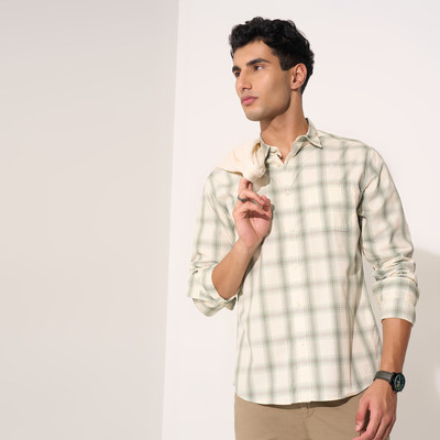 Peregrine by Pantaloons Men Checkered Casual Green Shirt