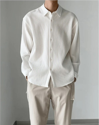 Zoitgiest Men Printed Casual White Shirt