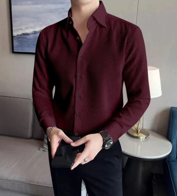 AMORE FASHION Men Self Design Casual Maroon Shirt