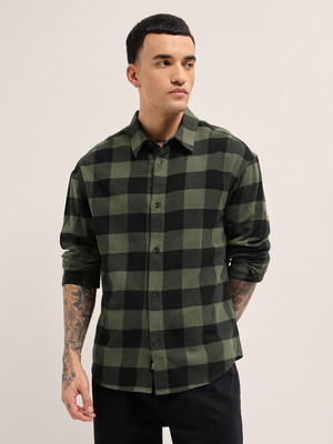 THE BEAR HOUSE Men Checkered Casual Dark Green Shirt