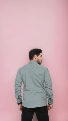U AND J TREND Men Solid Casual Light Green Shirt