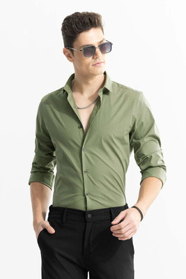 Snitch Men Solid Casual Green Shirt