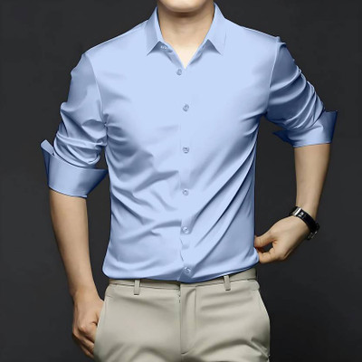 Voroxy Men Solid Casual Light Blue Shirt
