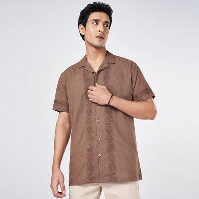 7 Alt by Pantaloons Men Solid Casual Brown Shirt