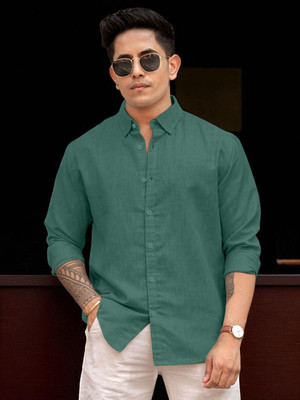 Yanthhi Men Solid Casual Green Shirt