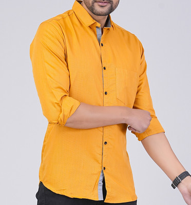 Tanip Men Solid Casual Yellow Shirt