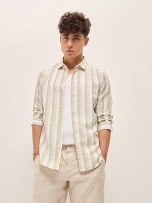 THE BEAR HOUSE Men Striped Casual Beige, White Shirt