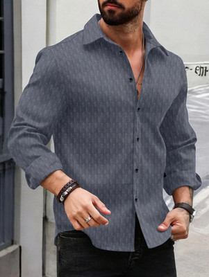 DENEEJA Men Solid Casual Grey Shirt