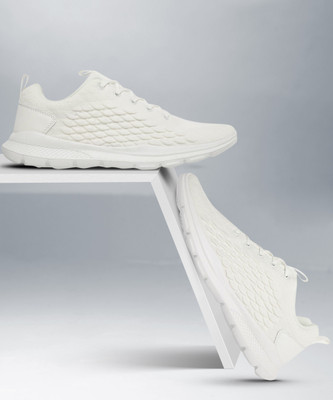 Hrithik roshan sports shoes shop