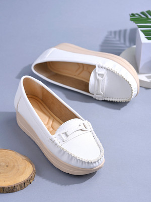 SHOETOPIA Loafers For Women(White , 8)