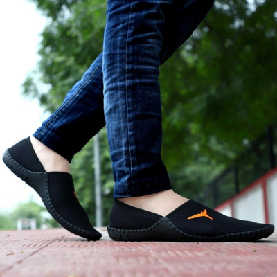 WEAPON Men Casual(Black , 8)