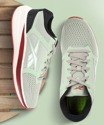 REEBOK Transport Bay Running Shoes For Men(Green , 7)