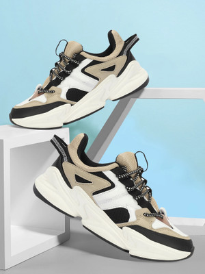 HRX by Hrithik Roshan Walking Shoes For Men(Beige , 7)