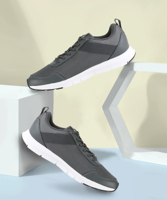 PUMA Movemax IDP Walking Shoes For Men(Grey , 10)