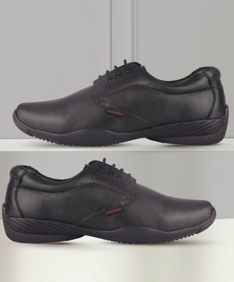 RED CHIEF Derby For Men(Black , 8)