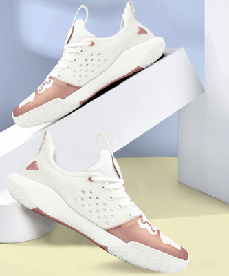 RED TAPE Basketball Shoes for Men | Cultured Round-Toe Shape & Cushioning Technology Basketball Shoes For Men(White, Gold , 8)