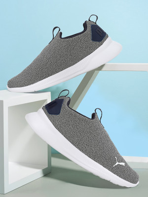 PUMA Puma Wish Walking Shoes For Men(Grey , 8)