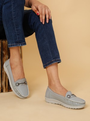 VALIOSAA Loafers For Women(Grey , 3)