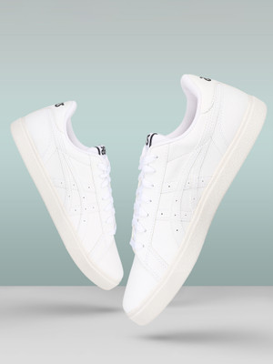 Asics CLASSIC CT S Sneakers For Men(White , 8)